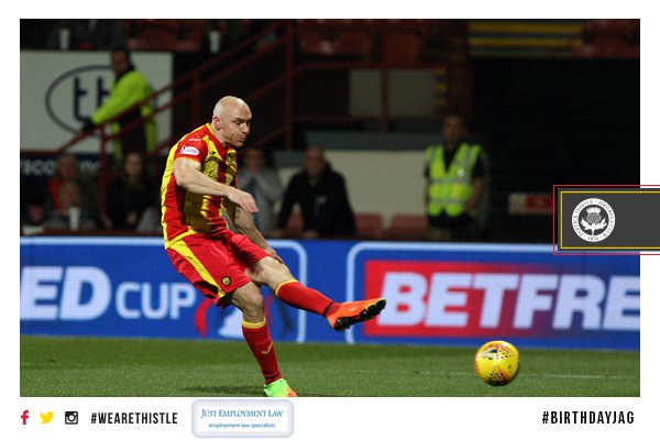 Happy birthday to Conor Sammon who turns 31 today! 
