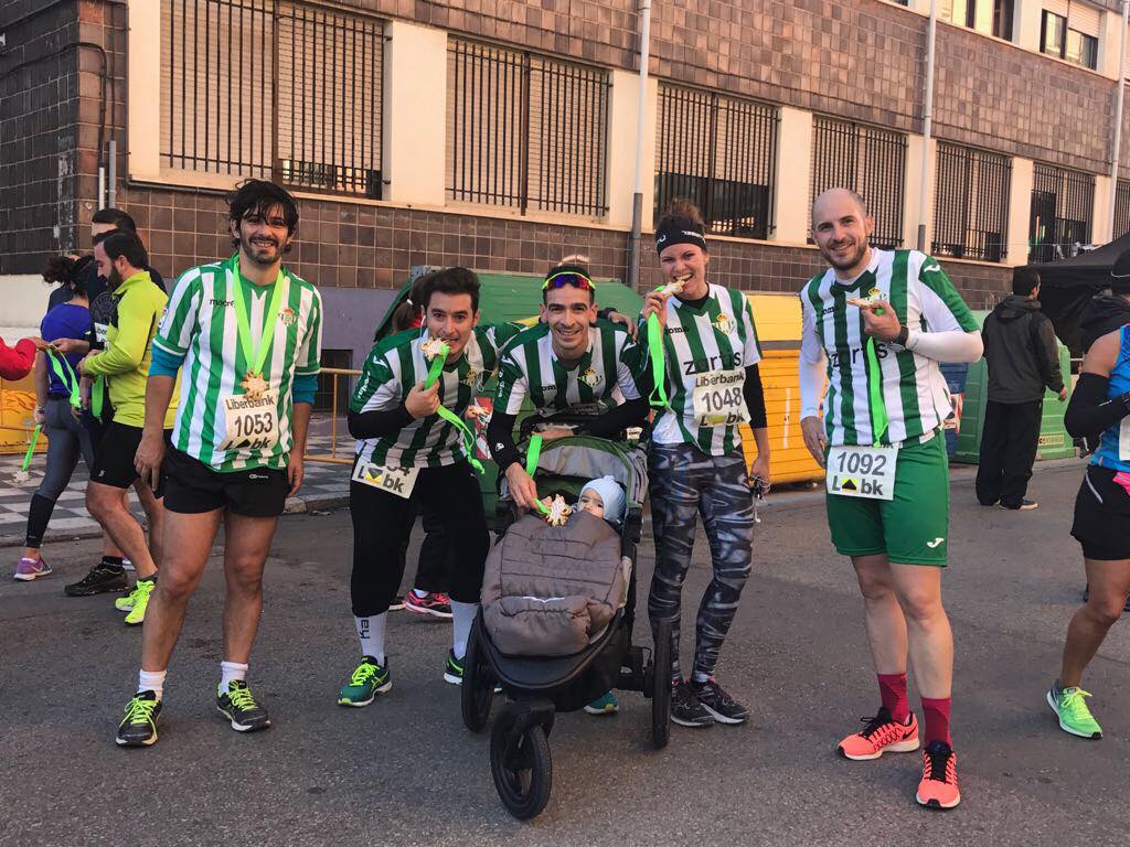 BetisTeamCuenca's tweet photo. Disfrutando del buen ambiente ayer en Cuenca / Really nice atmosphere yesterday in Cuenca #mediamaratony10kcuenca https://t.co/h9ddjXWJXZ