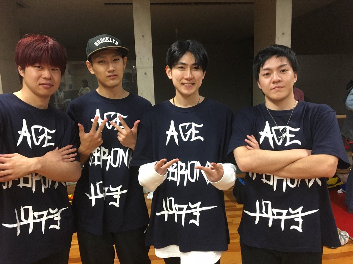 Tattsumi0526's tweet photo. 11月4日と11月5日は学校祭で
踊らせてもらいました！
自分が下手すぎて練習
ついていくのがやっとで
練習期間は大変でした
これからは練習時間減るかも
だけど少ない練習を無駄に
しないよう頑張ります！ https://t.co/kmwdMuuso8