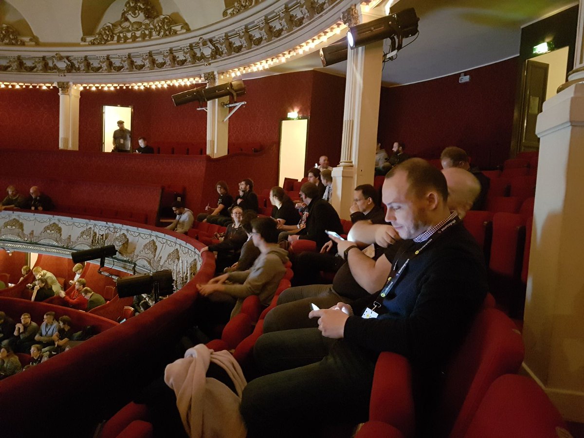 golangdevro's tweet image. Theatre de Paris #dotGo #golang @trisoftro