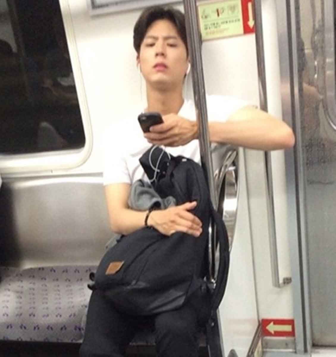 Koreaboo tweet picture