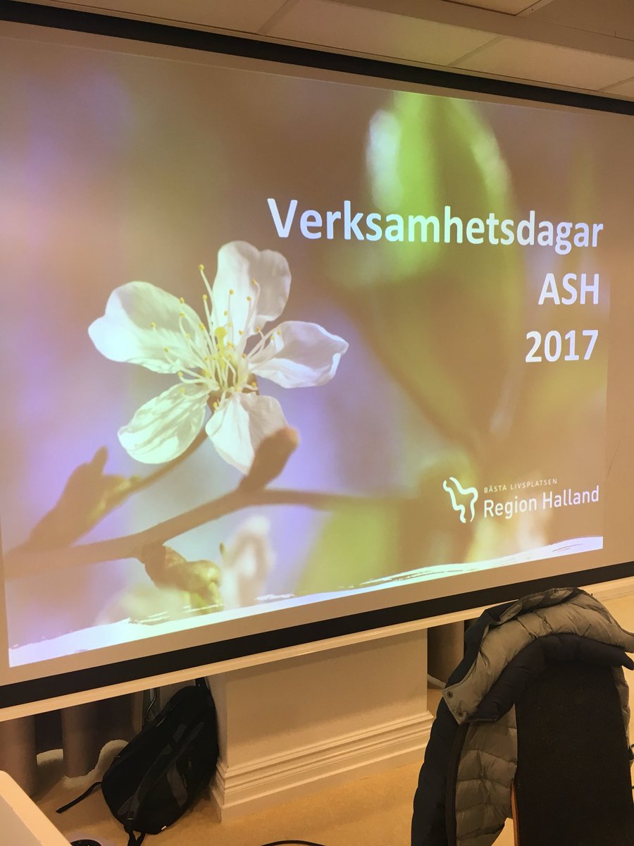fd_paul_isman's tweet photo. Nu arbetar horisontellt med både hur och vad i aktivitetsplan 2018. #vcashhalland #medarbetardriv https://t.co/8wBFoPcct8