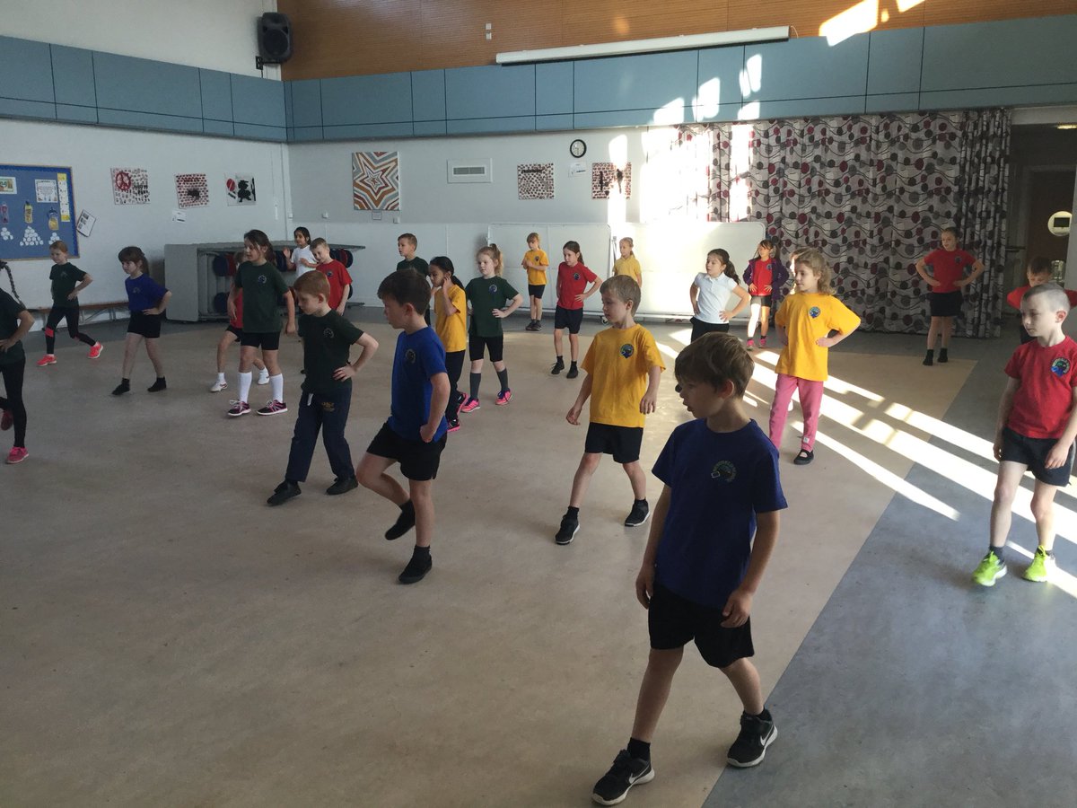 WestfieldCottPE's tweet photo. Children loved starting their African dancing this morning with @flexdanceinc 💃🕺#goodmovers https://t.co/9rUc6YmM5M