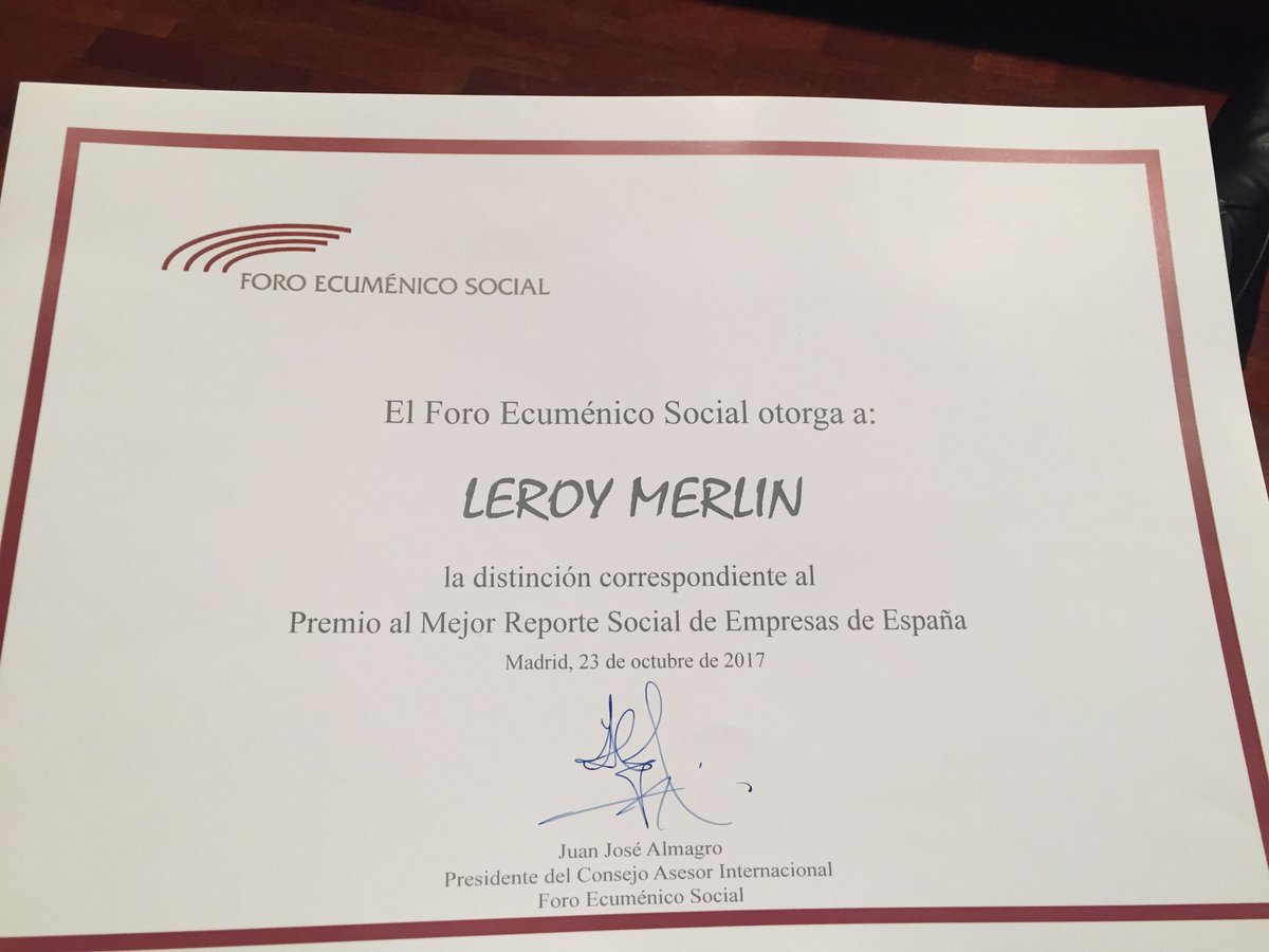 Lucia09sa's tweet photo. ¡Muy Orgullosa de este Premio al Mejor Reporte Social de Empresas en España! 😃😃 #ForoEcuménico @LeroyMerlinCorp https://t.co/0QtS7wcrTw