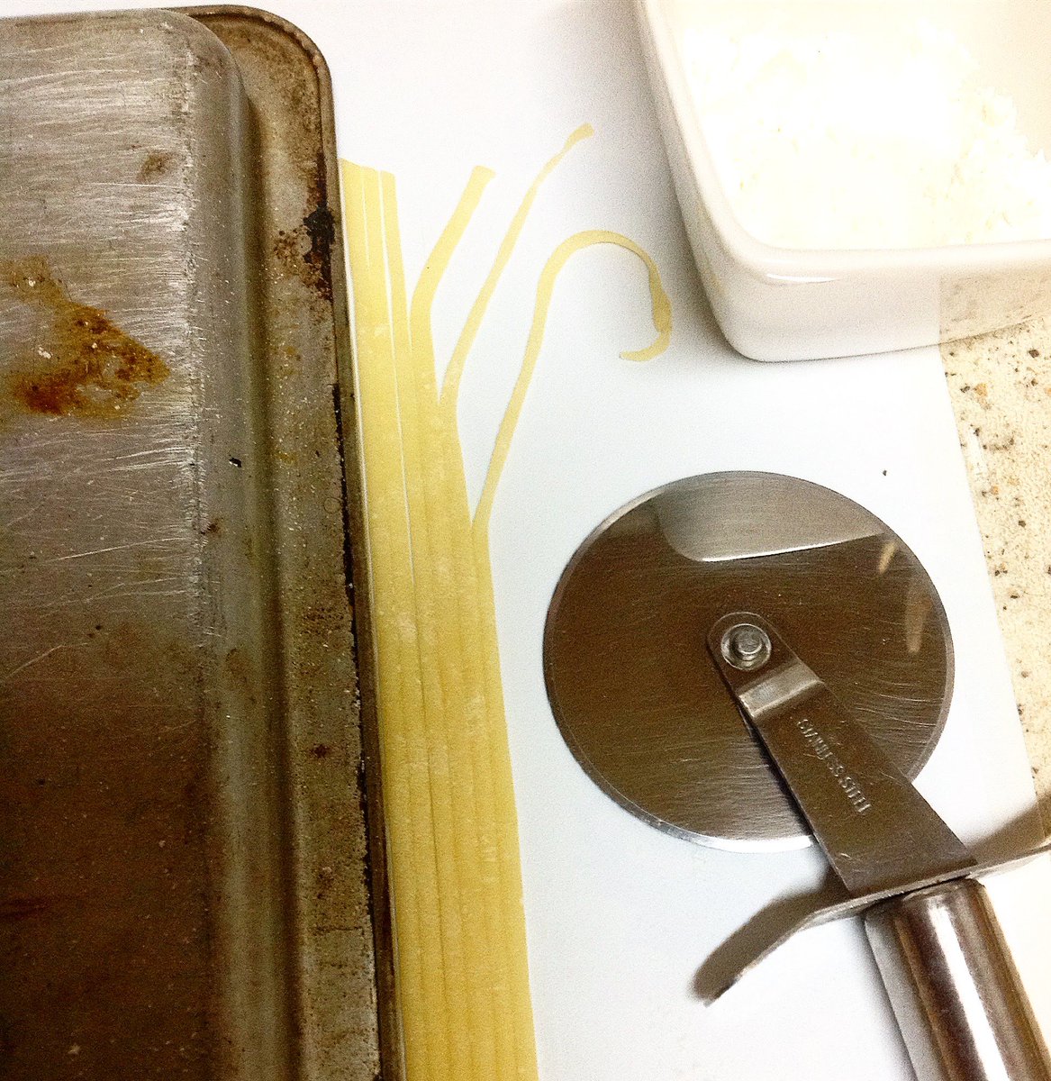littlefoodfairy's tweet photo. Make egg noodles #banmian sans pasta maker. Tiring but worth it.
https://t.co/qRRSFq2Gbu
#homemade #chinesefood #Authentic #noadditives https://t.co/HIeXaahe57