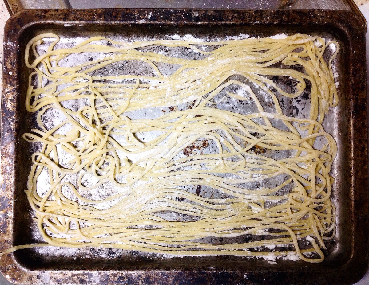 littlefoodfairy's tweet photo. Make egg noodles #banmian sans pasta maker. Tiring but worth it.
https://t.co/qRRSFq2Gbu
#homemade #chinesefood #Authentic #noadditives https://t.co/HIeXaahe57
