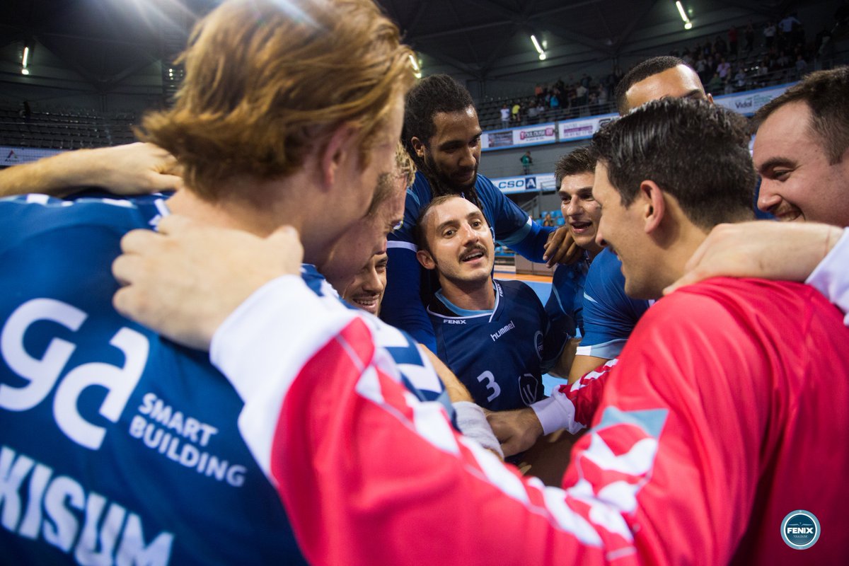 FENIX_HB's tweet photo. L'album 📸 de la rencontre face à l'@USIvryHB, c'est par ici ⤵️
👉 https://t.co/8KdOwd51Bl
Crédit photo : @mariecampion2
#FENUSI https://t.co/yfJkC6Dvae