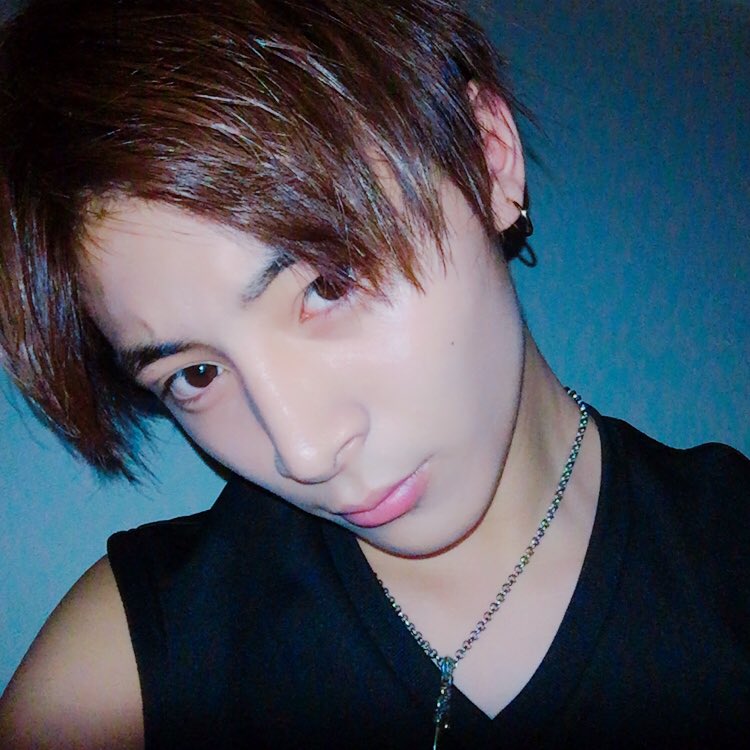 RYUNOSUKE__0830's tweet photo. ３万人目指して久々のタグ🗣
〇高校生2年(17歳)
〇雑誌やサロモ等しています
〇第3弾の今日好きの人
#少しでもいいなと思ったらRT
#1mmでもいいなと思ったらRT
#今日好き見てくれた方RT
#仲良くしてくれる方RT
#らぶりつで気になった人お迎え 
#拡散希望 https://t.co/PaD30G9Hol