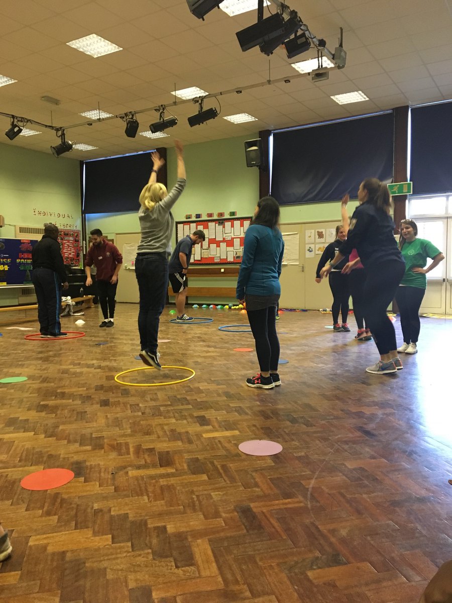 SSPSouthBucks's tweet photo. Lots of learning taking place in Bucks! Real Gym CPD @Create_Dev @iverheathjs @creatorlaura #staffcpd #pe #wholechild #gymnastics #jungle https://t.co/VYecAfU0oC