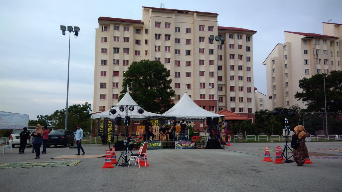 dmarketerspalam's tweet photo. LIVE UPDATE PORT LEPAK 2.0 https://t.co/y6P13cHYyx