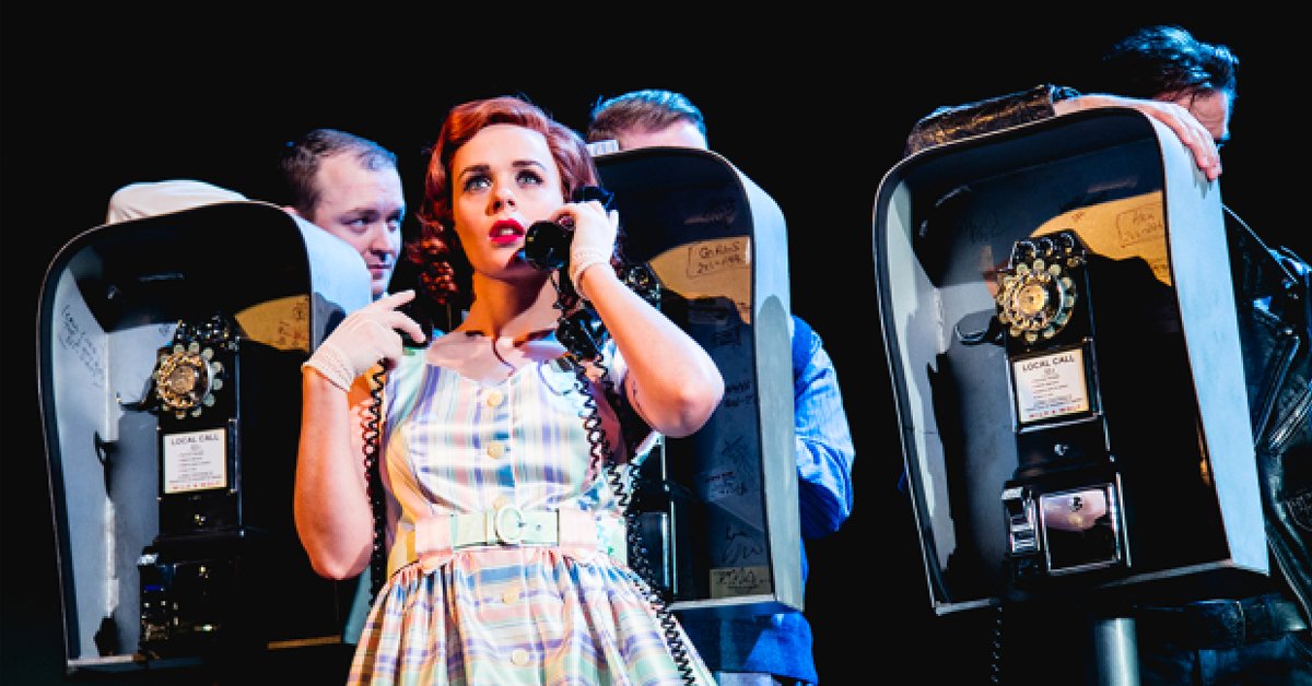WhatsOnStage's tweet photo. The Comedy About A Bank Robbery announces new cast and West End extension https://t.co/71oIyCZiG3 https://t.co/kquZuAK5zO