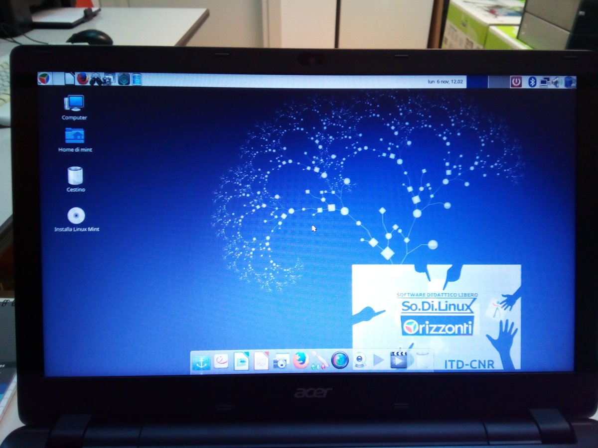 ninefix's tweet photo. Sto provando l'ultima release di #sodilinux orizzonti 2017
#SoftwareLibero #scuoladigitaletrentina https://t.co/9TrabIxOSi
