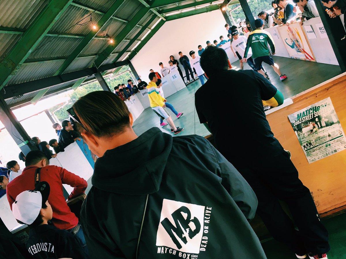 7YOSSHI7's tweet photo. we did show in Hiroshima Fukuyama first time, had good time, Thank you matchbox!!
広島福山に初上陸！マッチボックスでのパフォーマンス、ご飯に、雰囲気すごく良いところでした！みなさん、ありがとう〜！ https://t.co/Z8XyIaFoQM