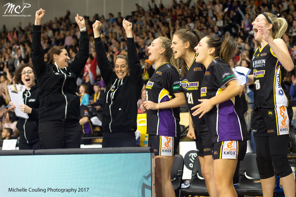 MCP_photos's tweet photo. The @MelbourneBoomer bench was ecstatic on the final siren - the Boomers getting up 60-57 against the @JaycoRangers in #CupEve @WNBL https://t.co/cWATE3ORyq