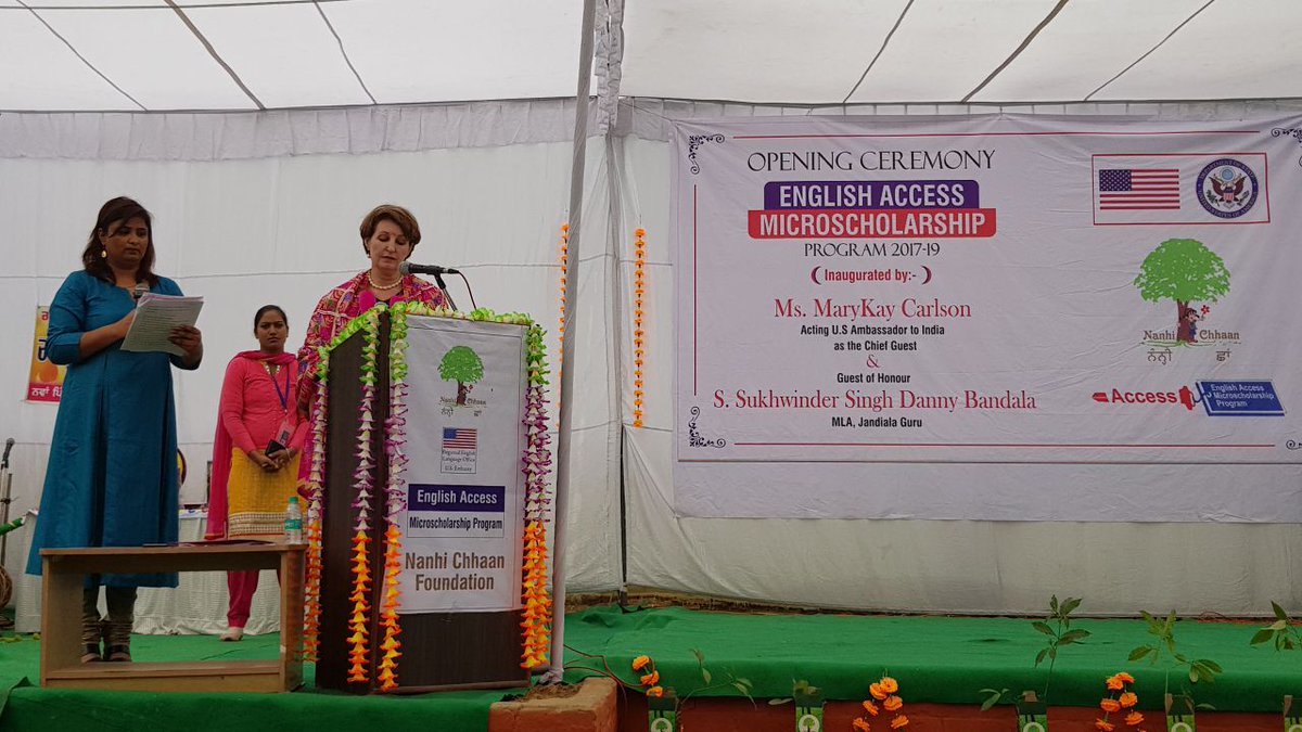 Nanhi_Chhaan's tweet image. Proud to announce Inauguration of 2nd #EnglishAccessProgram along wth #USEmbassy by Ms #MarykayCarlson Acting #USAmbassador to India