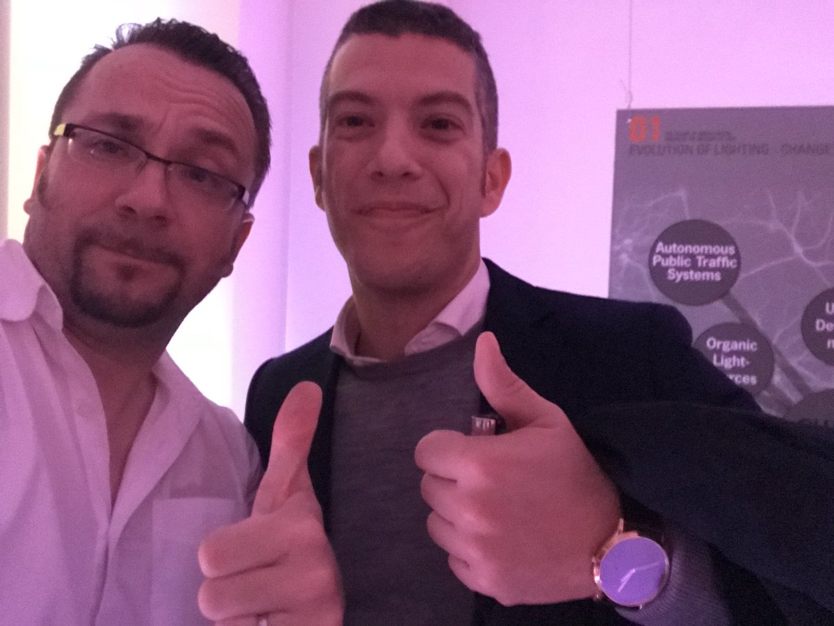 ActeLum's tweet photo. MY #PLDC2017 #SoMany friends and connaissances (lighting designers &amp; manufacturer) from around the 🌍🌎🌍 https://t.co/AmzEoBOCwC