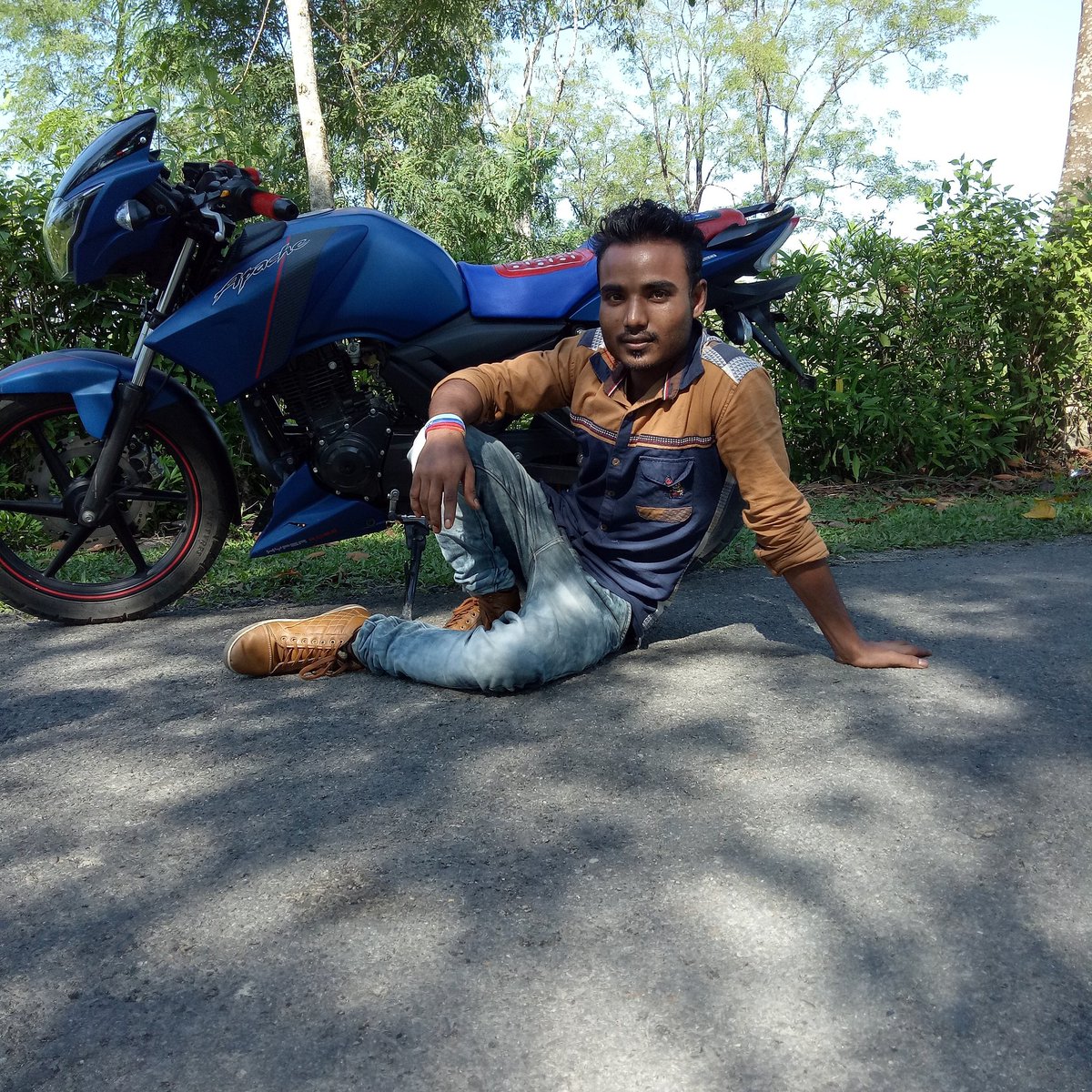 BHazorika tweet picture