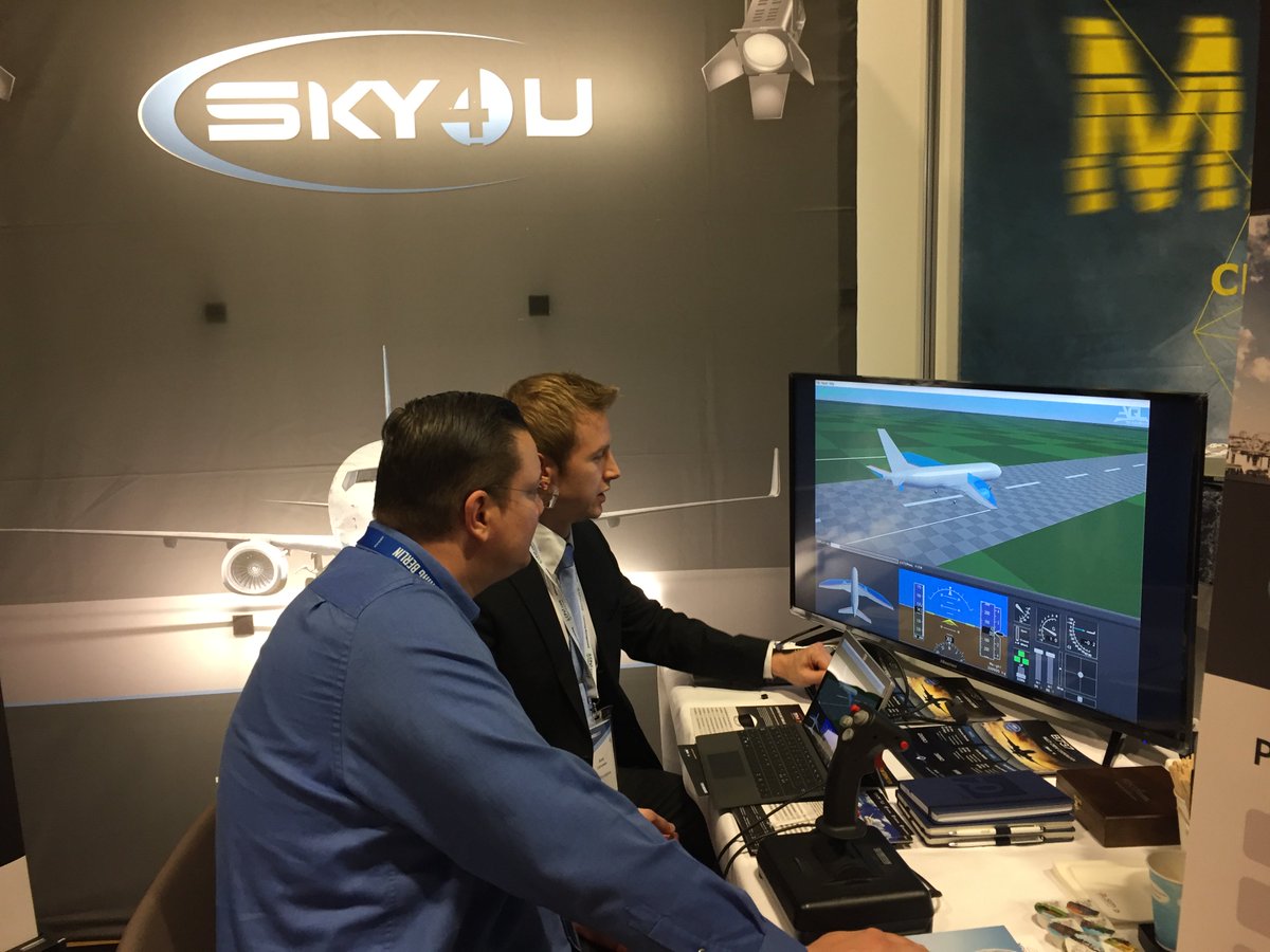 SKY4uBerlin's tweet photo. Some pictures from the fantastic #EATS2017! Thanks to @halldalegroup for hosting us! #aviation #aviationtraining #pilot #berlin #germany https://t.co/O2dV0qZHnY