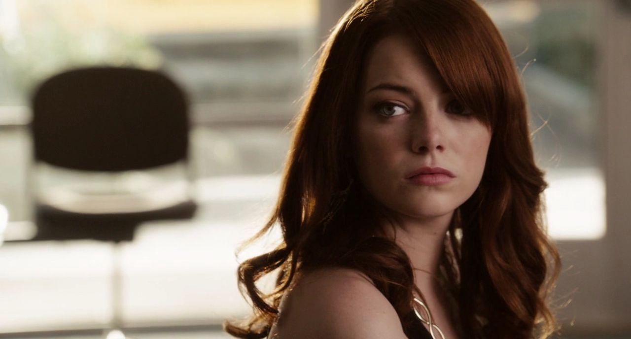 Happy birthday to a funny and fabulous actress, Oscar winner Emma Stone! 