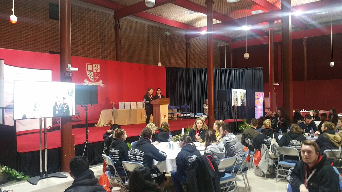 uea_pal's tweet photo. Proud of our excellent PAL Officers Fiona and Kayleigh for representing at #PASSPAL17 and stepping up to lead a closing plenary session! https://t.co/B3SMbit3Vw