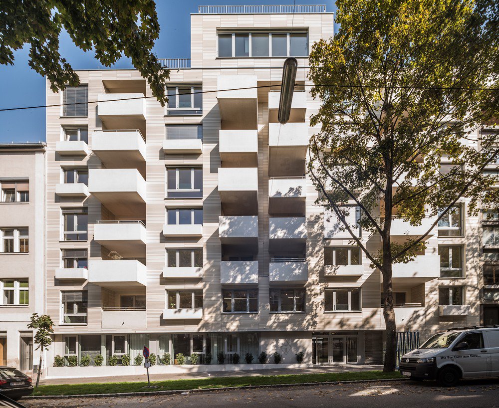 archi_tours's tweet photo. Green Urban Housing in Vienna
https://t.co/3TTJXiMobj
#GreenUrbanHousing
#ViennaBuilding #LandscapeDevelopment in #Austria https://t.co/xWaaM5dgRC