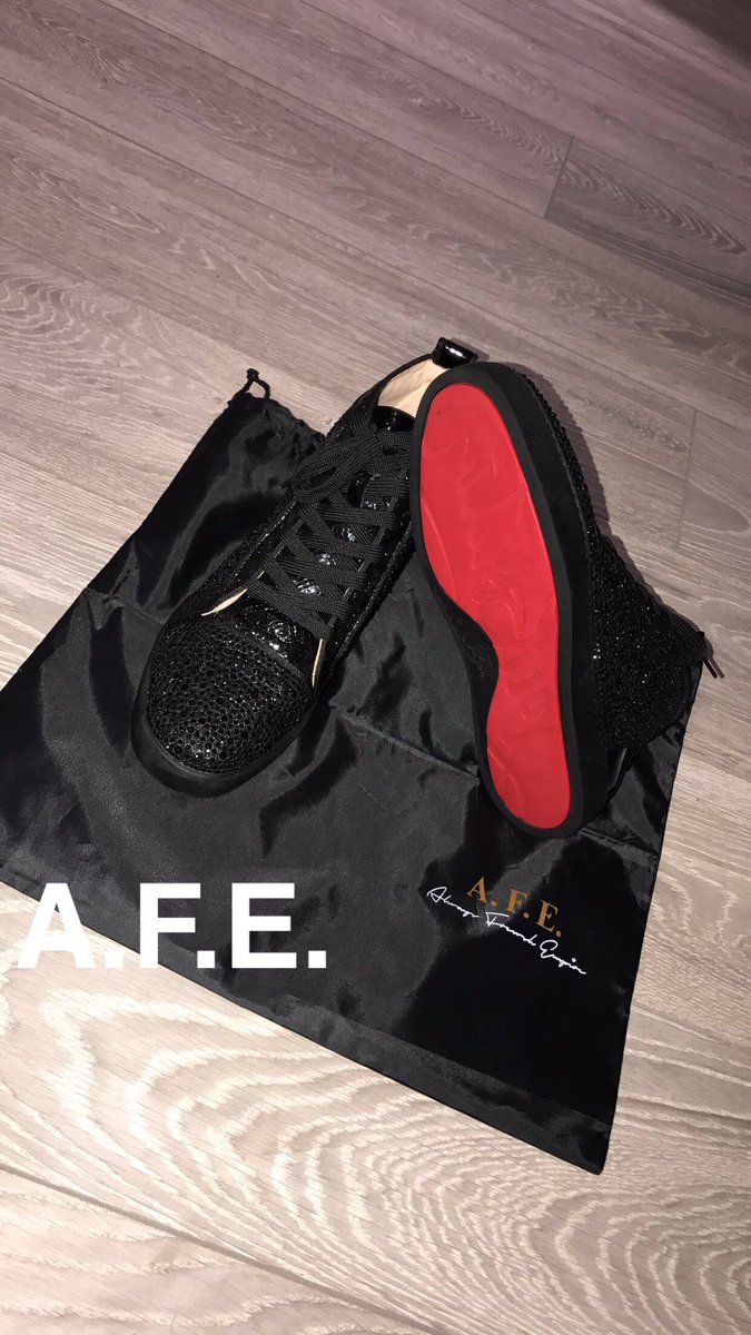 AlwaysFreshEmp1's tweet photo. Fresh and ready to be dropped off #dropofftime #alwaysfreshempire https://t.co/CmXgviPkt0
