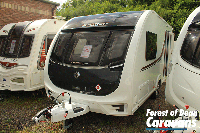UKCaravanCentre's tweet photo. eBay: New Swift Challenger 480 (2017) - With Alde Heating Option - Save £1612! https://t.co/vdWPRyr1O9 #caravan #caravaning https://t.co/T3nmA1N0hg