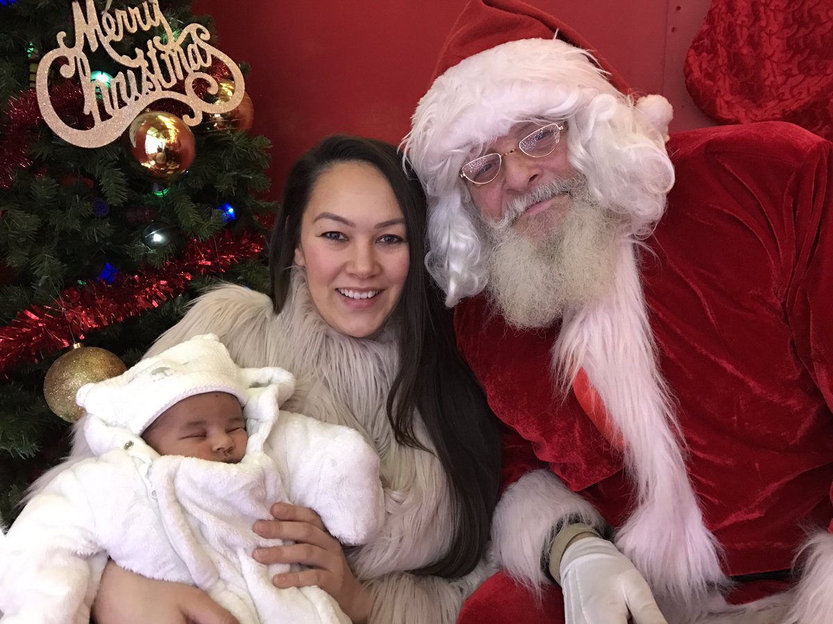 LancasterFarm's tweet photo. Santa's grotto opening Saturday 18th November 2017 
#santa #grotto #oldham #chadderton #farm https://t.co/jwTSx9crte