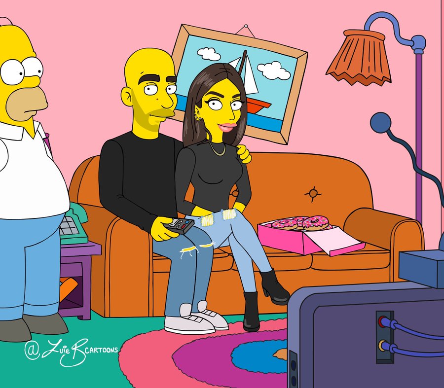 Zaza y Chiara Biasi aparecen sentados en el sofá de Homer Simpson - AS.com