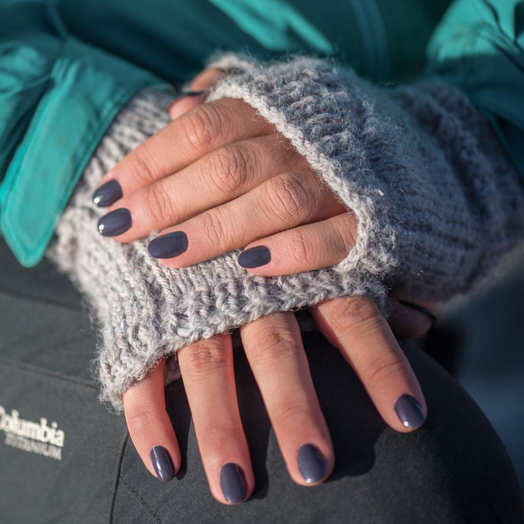 OPI_PRODUCTS's tweet image. Getting knitty with it in #LessIsNorse, it's officially time to get cozy. Shop the shade: opi.is/XXB9Wm