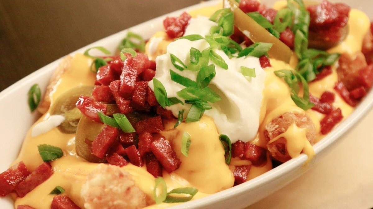 BocaMarriott's tweet photo. You say "nachos" we say "totchos". Come celebrate #NationalNachoDay with an order of Totchos from Cafe 5150. #BocaMarriott https://t.co/84zRDj6L3E