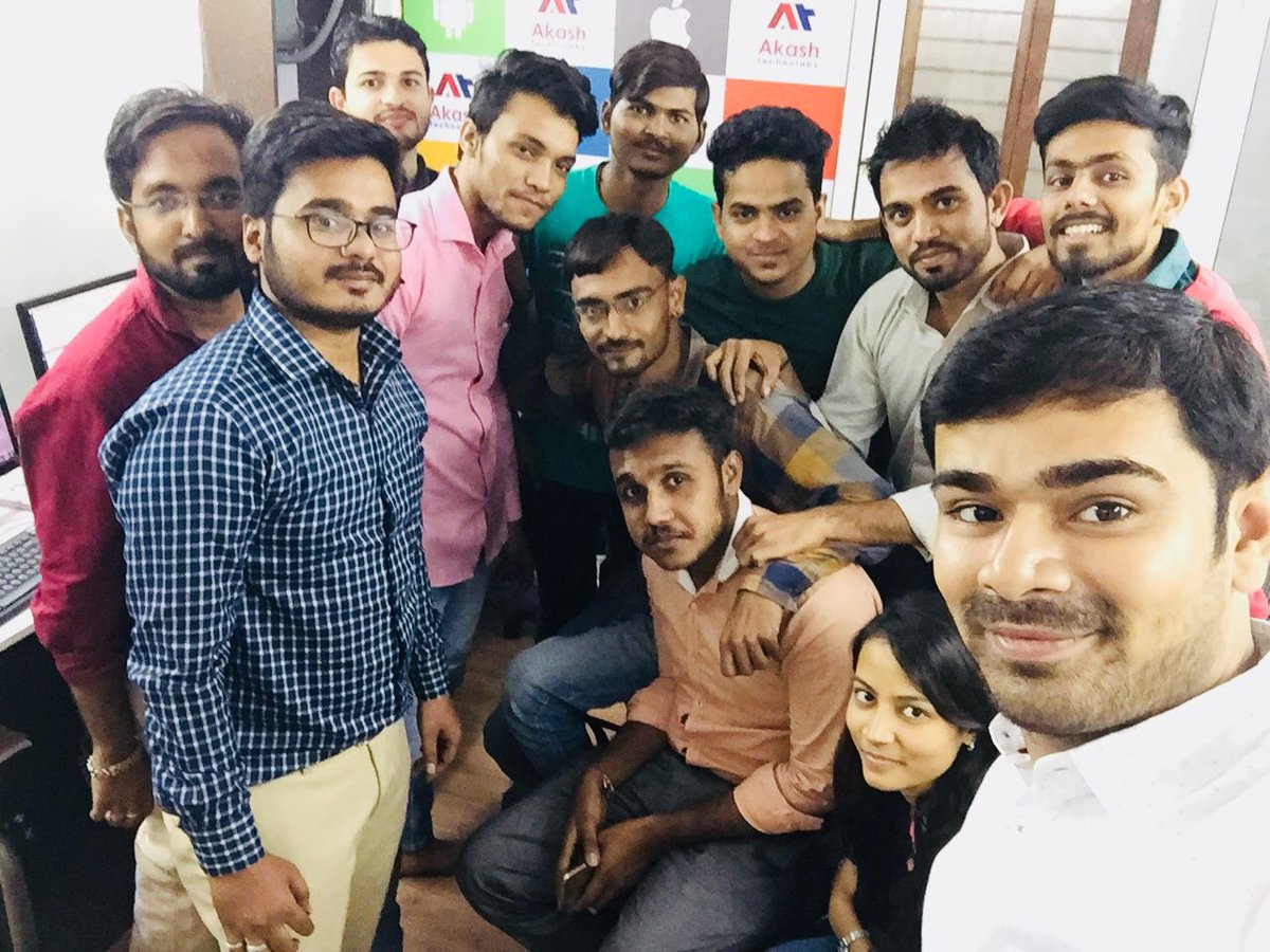 AkashTechnolabs's tweet photo. Akash Technolabs Completed 6 Months. https://t.co/RSZ6yeMJ88