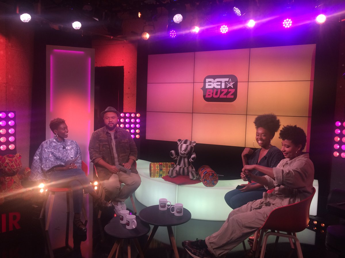 30NuancesNoires's tweet photo. L'itw de @RaphalYem et @Rokhayadiallo de la créatrice de #30nuances c'est ce vendredi @BET_FR sur #Betbuzz aux côtés de @blackbeautybag ! https://t.co/jYDBfkhk7D