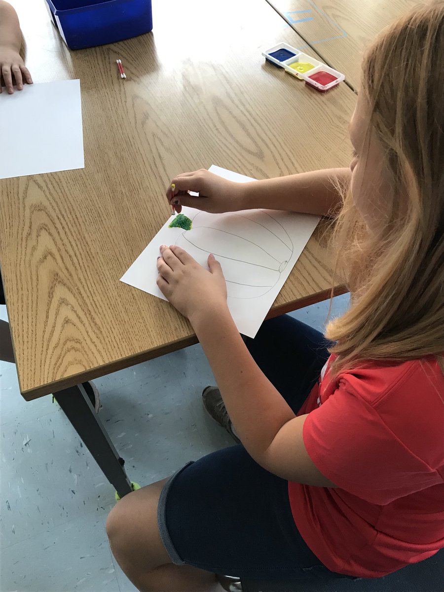 Waverly students are participating in National French Week by painting pictures in art class using pointillism like French artist, Seurat.