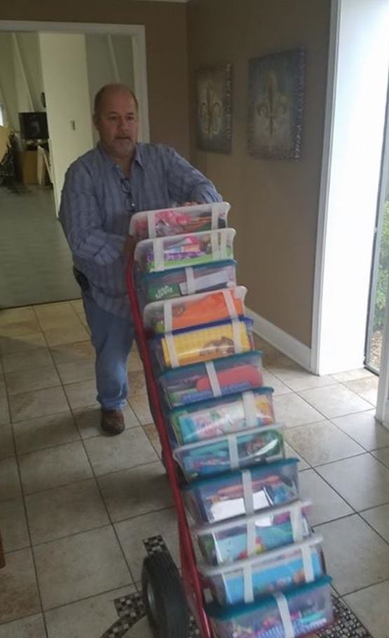 pathwayNEA's tweet photo. Honduras Boxes of Love are out for delivery! So thankful to those who donated, you’ve impacted the lives of over 200 children.
#PathwayNow https://t.co/M9XKe17FjW