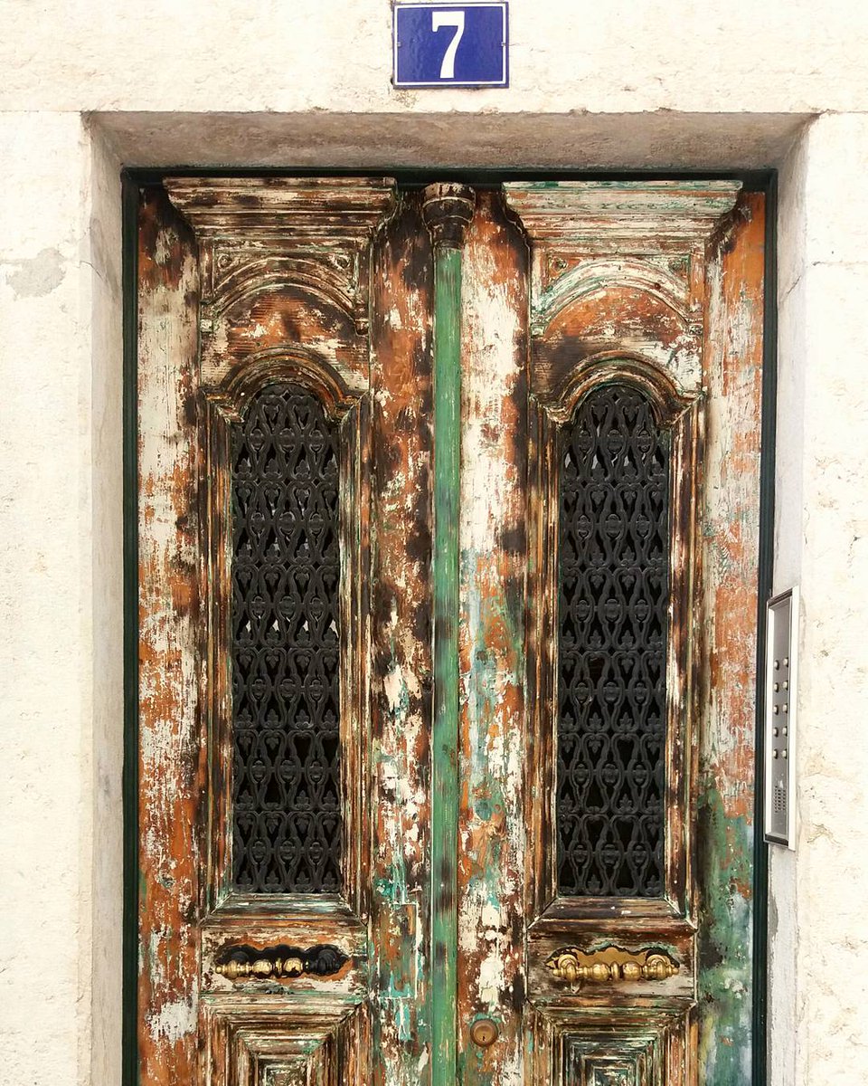 flexpartners's tweet photo. Flex Storytellers are also on Instagram, Instagram: @flex_storytellers. Here are a few of our door images. #doors #photography #images https://t.co/o7ElPxK2vT