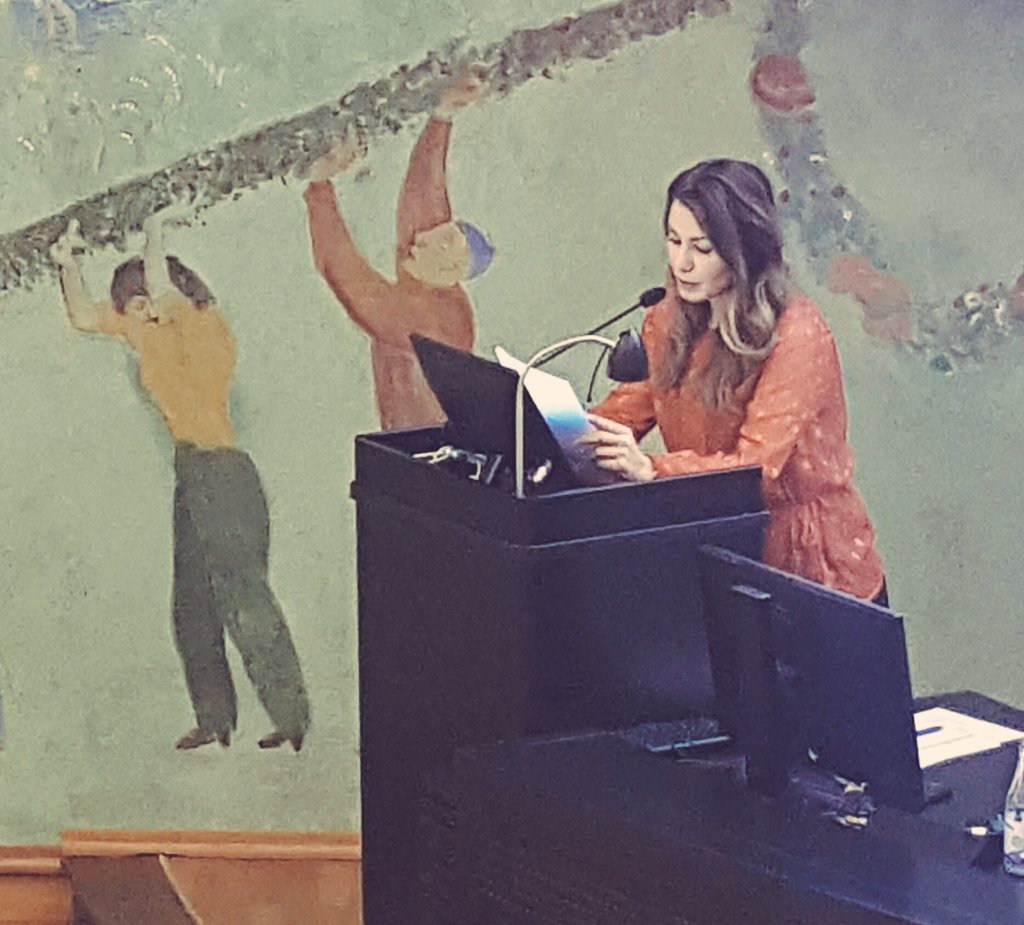 V_Huddinge's tweet photo. Vår gruppledare Nujin Alacabek debatterar kommunens delårsrapport &amp; konstaterar att läget sett ljusare ut i kommunen med vår politik. https://t.co/8d2a5UzuW2