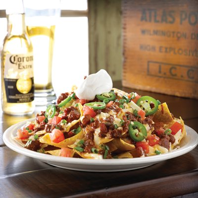 ShopsBriargate's tweet image. Celebrate National Nachos Day with the experts. Enjoy signature Bison Nachos at Ted&apos;s Montana Grill.
