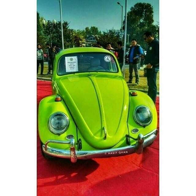 kashmiroffroad's tweet photo. Volkswagen Beetle 1965
Photo: @aasif_qhan
#kashmiroffroad #bigevolution #Kashmir #carshow #vintagecar #vintagecar… https://t.co/0qx1EvLYYs https://t.co/4WkhWZLuyX