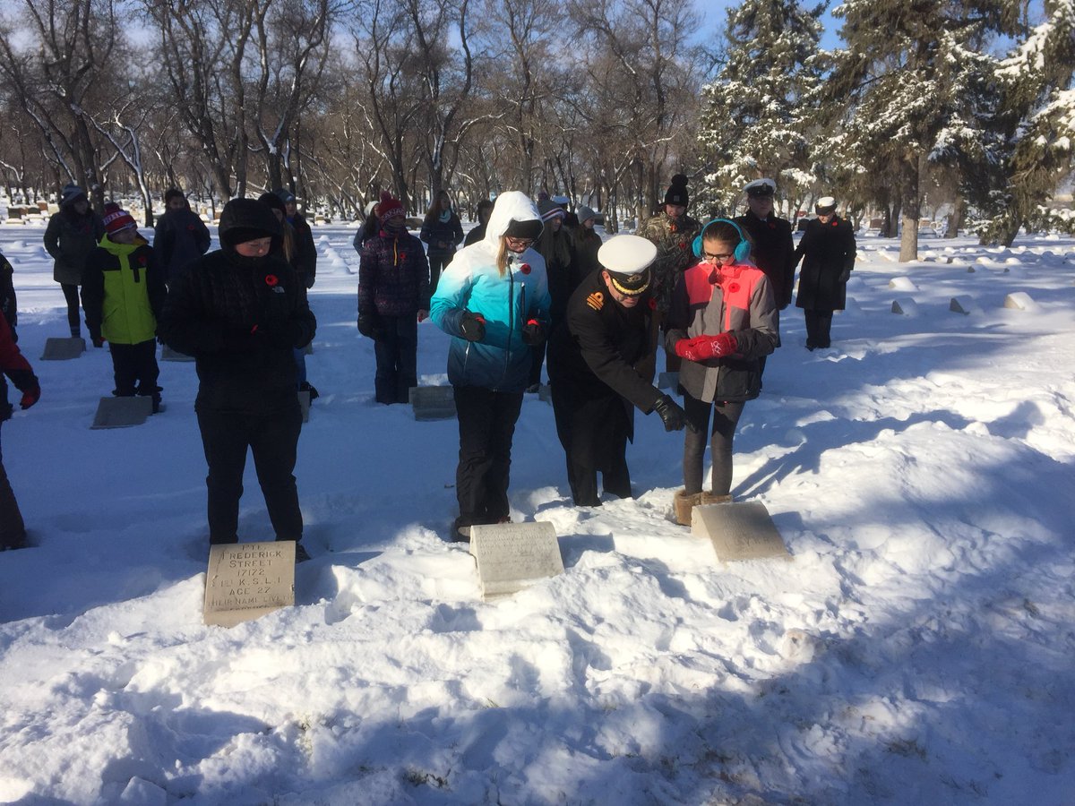 RCSD_No81's tweet photo. A moment of remembrance with @RegPublicSchool @CityofRegina and #HMCSQueen today. #NSLA @DomenicScuglia https://t.co/Tu4fybFnwj