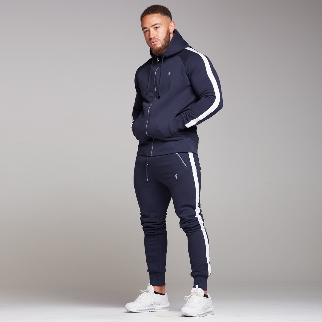 FatherSons_'s tweet photo. Win an item of your choice at #FatherSons.

- Follow
- RT

Winner chosen Sunday | https://t.co/zZvBOQUrIv

📷 @mranthonyyarde x @MrAshleyCain https://t.co/r97SU4Hmpo
