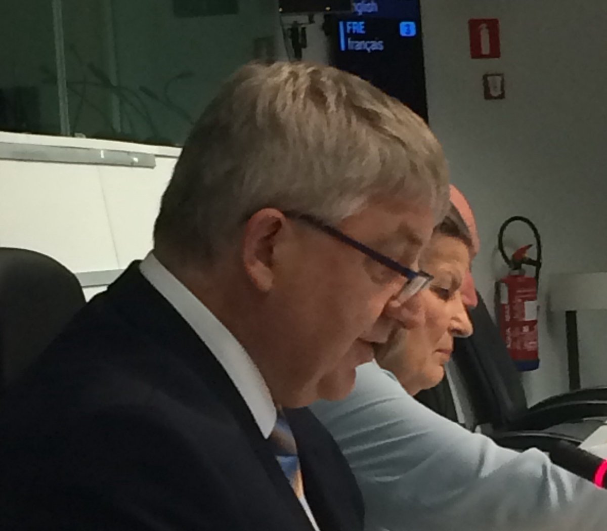 EESC_TEN's tweet photo. #TransportDialogue on #aviation package kicked off with an introduction by Rapporteur @Krawczyk_EESC #AviationStrategy #EUAviation25 https://t.co/bBfeBsOYE3