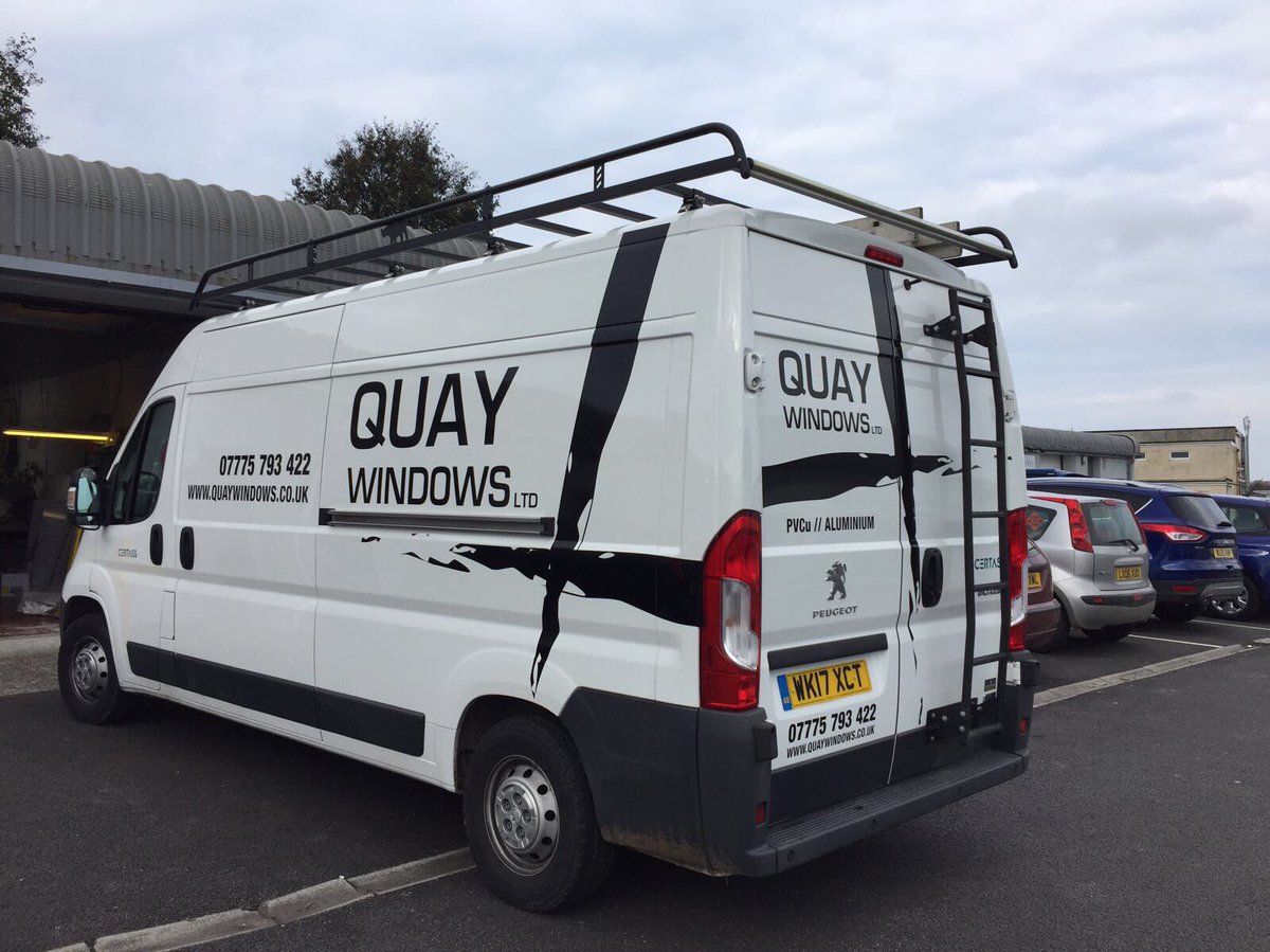 PJPrintAndSigns tweet media