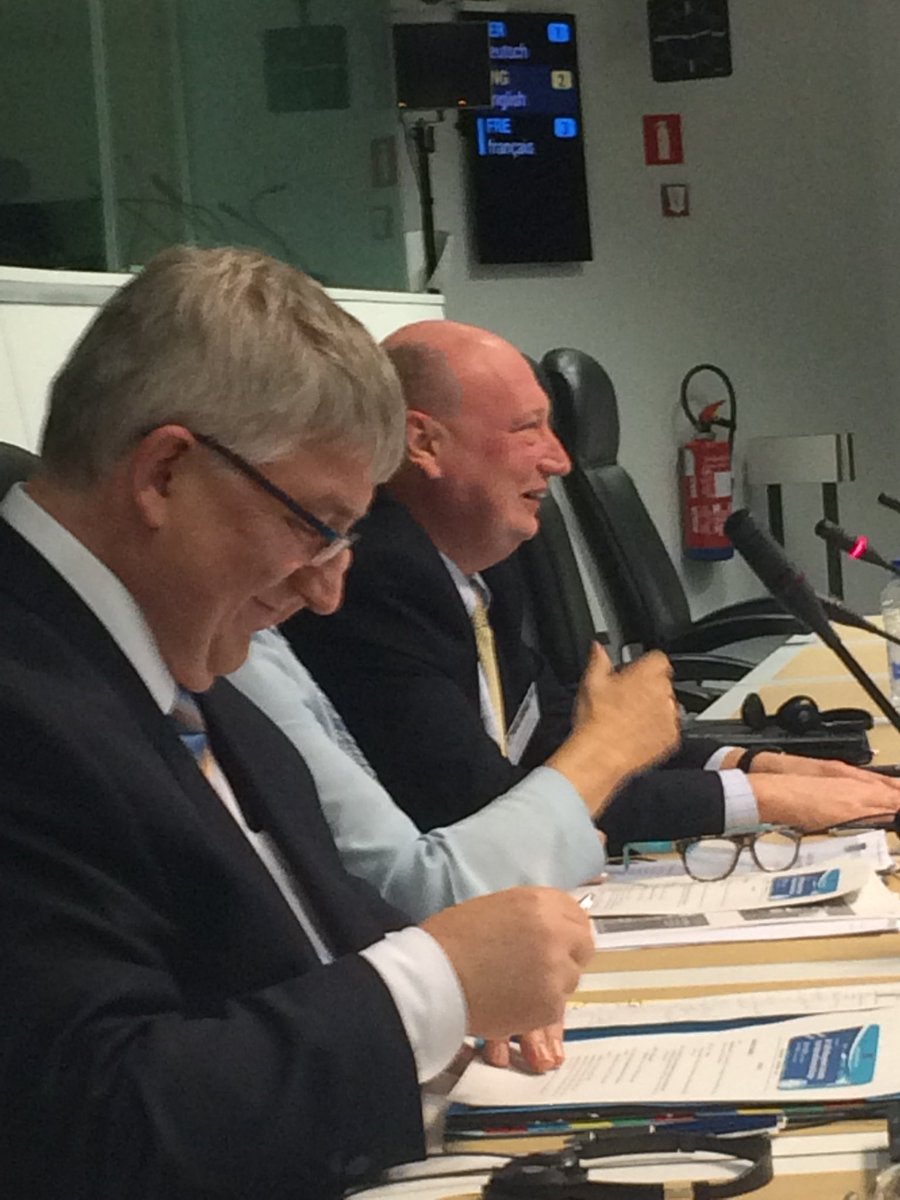 EESC_TEN's tweet photo. #TransportDialogue at #EESC: Dir-General H Hololei presents the successes and challengesin #aviation sector #AviationStrategy #EUAviation25 https://t.co/8vVaO2QfEy