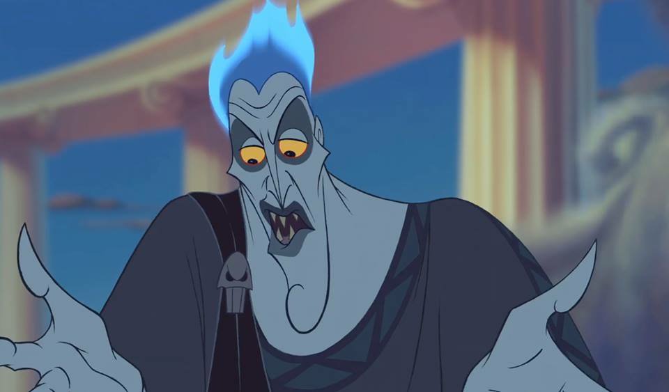 “Pues todo va bien, ya sabes. Algo oscuro y lúgubre, y como siempre, lleno de muertos. Qué le vamos a hacer”.