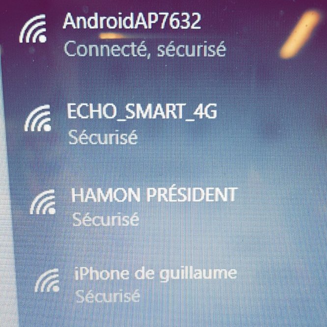 La wifi à la BU de #Lille3 😂😂 #HamonPrésident ❤💙💚💛💜
@postbadbhamon