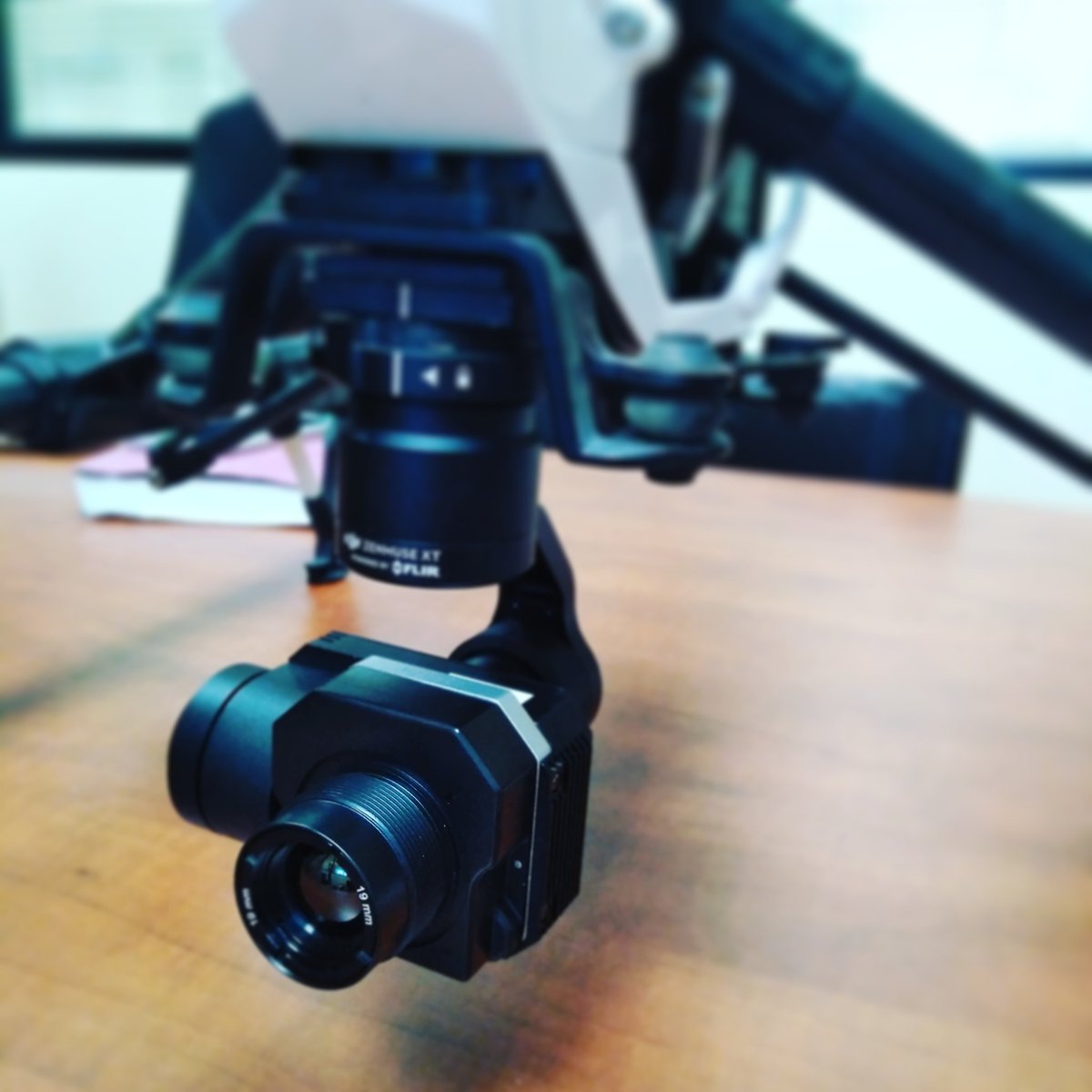 Ebuilding_es's tweet photo. Listos para volar! #ZenmuseXT #drone #uavs #termografia https://t.co/UZmORIvokg
