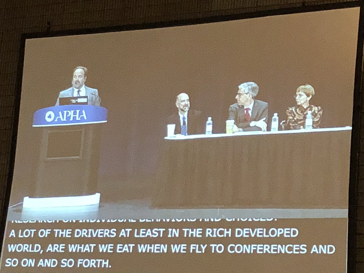 Excellent #ClimateChangesHealth session with <a href="/jonathanpatz/">Jonathan Patz</a>, <a href="/drjbalbus/">John Balbus</a>, and @kristie_ebi  moderated by @TCQuade #APHA2017