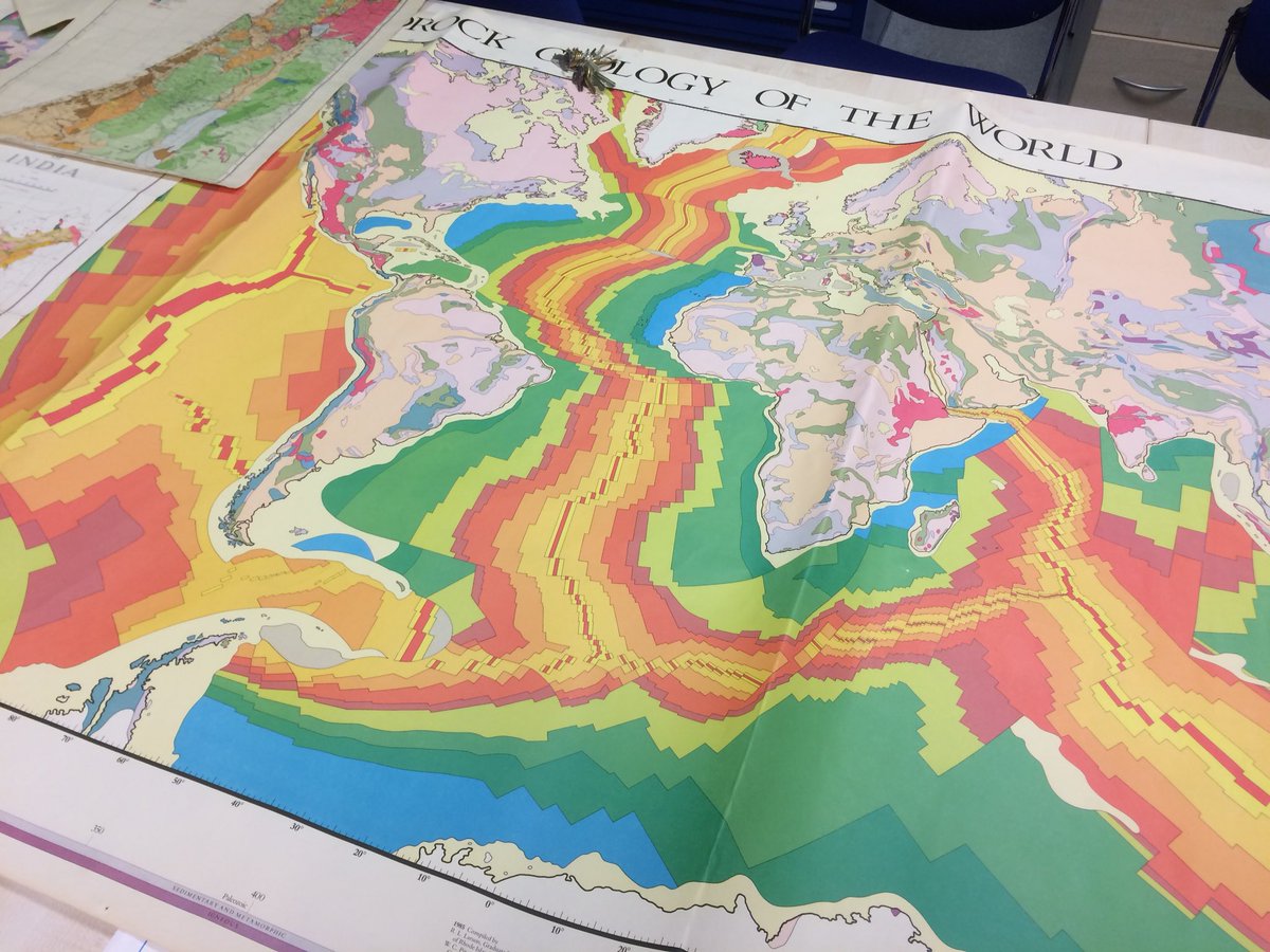 missabeatricec's tweet photo. Itβs all a bit psychedelic in the oceans...! #techno #geology #maps #oceanridges #allthecolours https://t.co/VdoqPmhReO