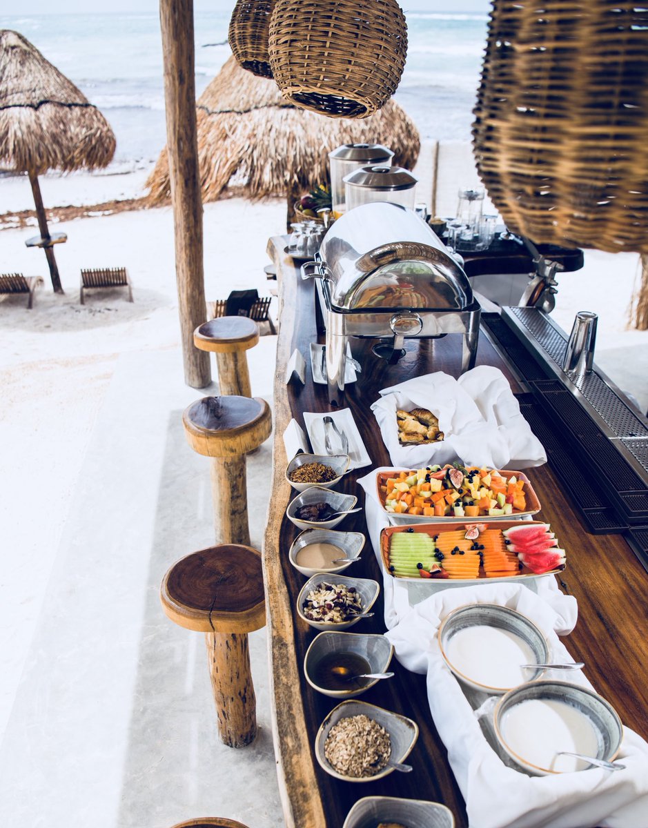 Hostea_'s tweet photo. Breakfast with a view @tatatulum #Tuluming #Tulum #HotDestinations #TataTulum #Flowspitality https://t.co/4RFbEHtmPz